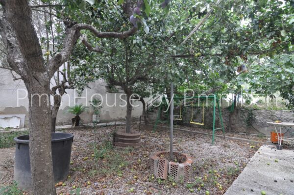 Casa de pueblo En venta Escoles, Mediona