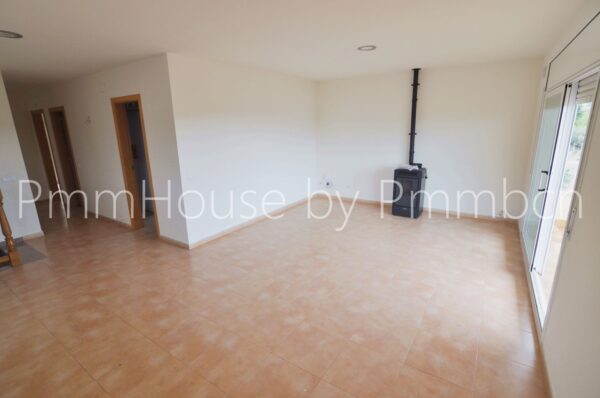 Casa/Chalet independiente En venta Calle Pi, Mediona - Imagen 2