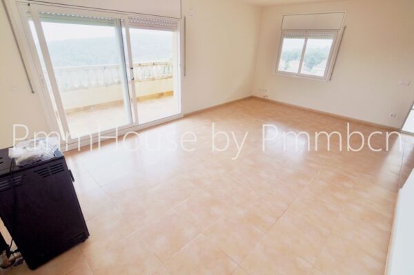 Casa/Chalet independiente En venta Calle Pi, Mediona - Imagen 3